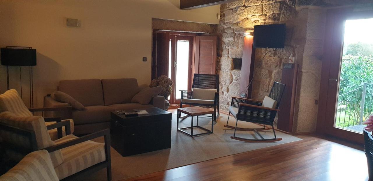 Casa Rural Rectoral Santa Baia Boimorto  ภายนอก รูปภาพ